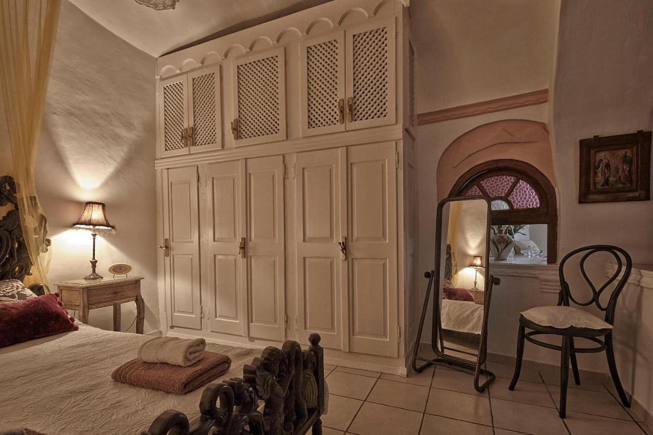 Santorini Cave Houses Vothon Exterior photo